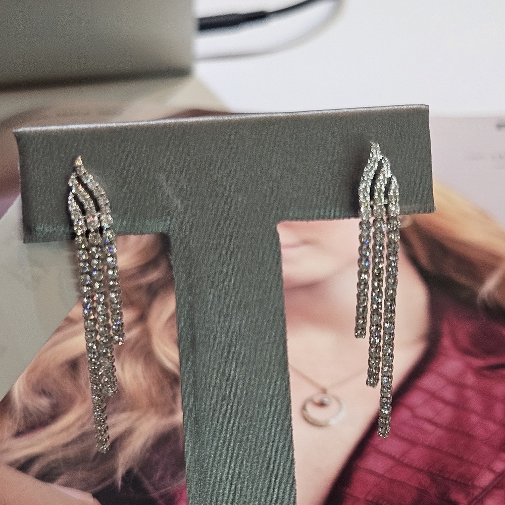 Elegant Diamond studded Dangle Earrings